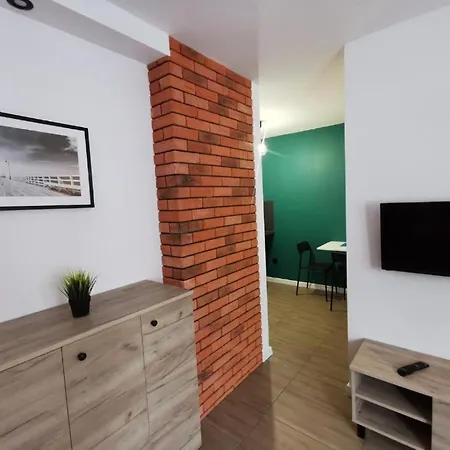 6 Kawalerka Szmargdowa * צ'סטוצ'ובה