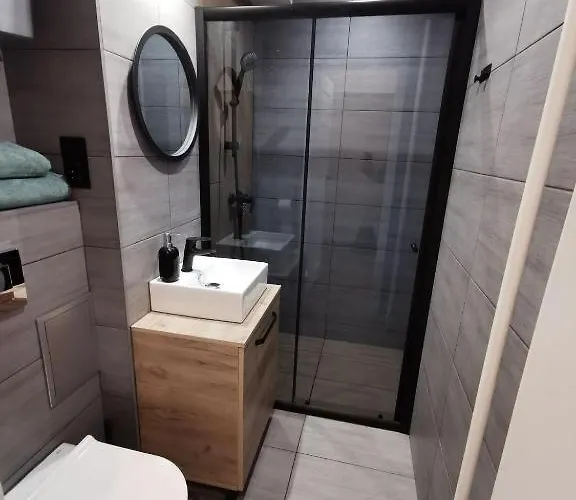 6 Kawalerka Szmargdowa דירה *